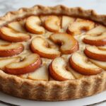 Пирог с карамелизованными яблоками и сыром анари: кипрский десерт с нежной сырной начинкой